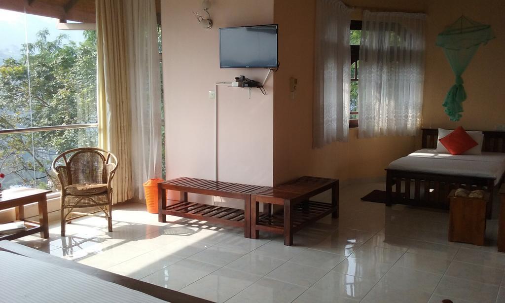 Kandy View Garden Hotel Bagian luar foto
