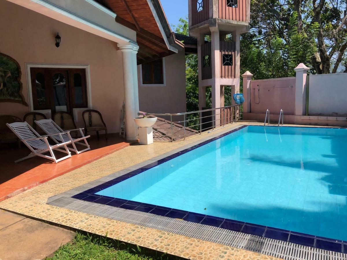 Kandy View Garden Hotel Bagian luar foto